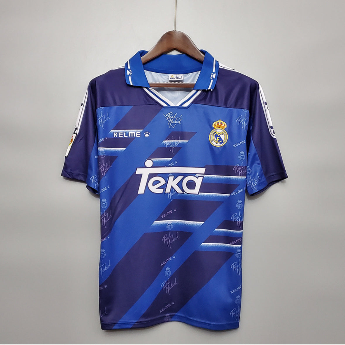 Real Madrid 1994/95 Away