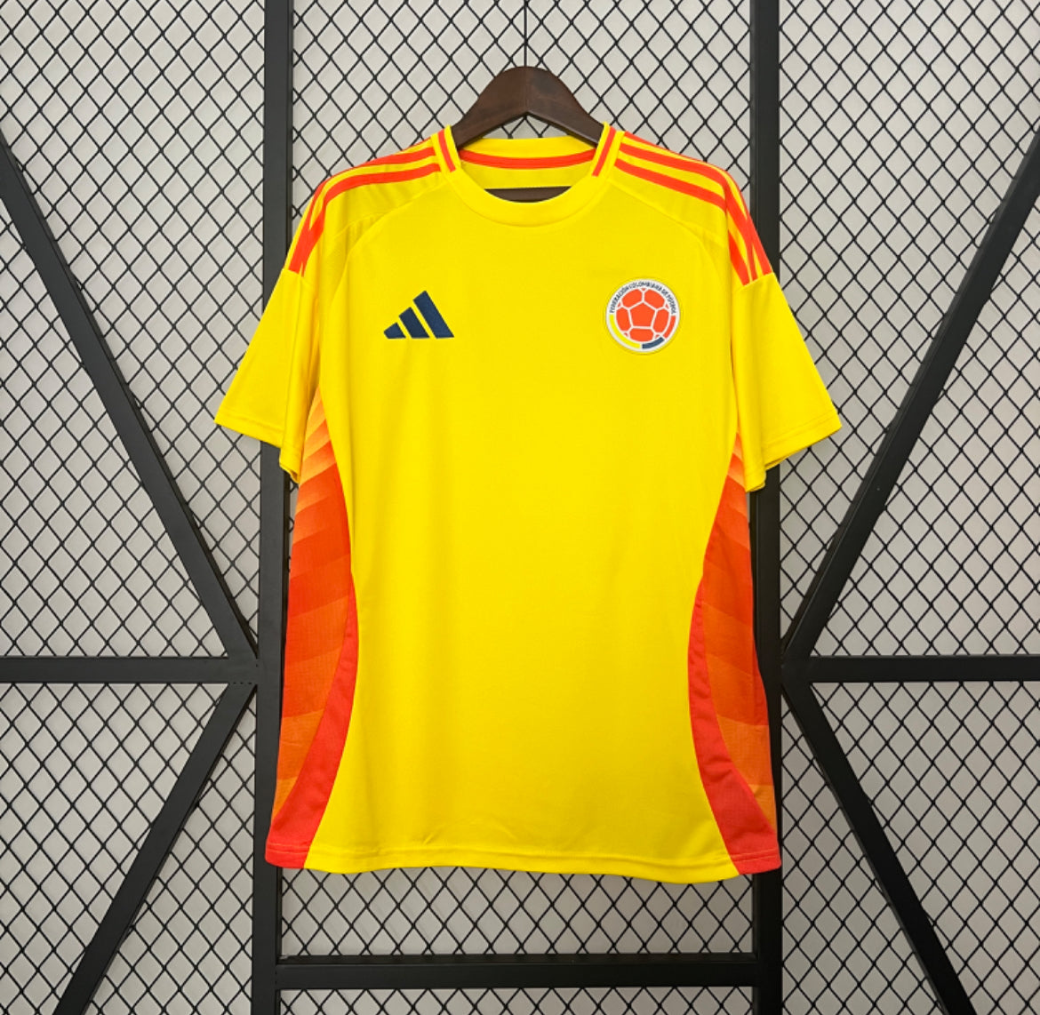 Colombia 24/25 Home